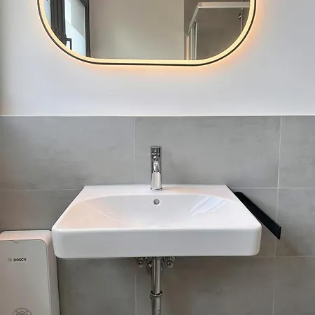 Ruhige 3 Gut Angebunden Düsseldorf